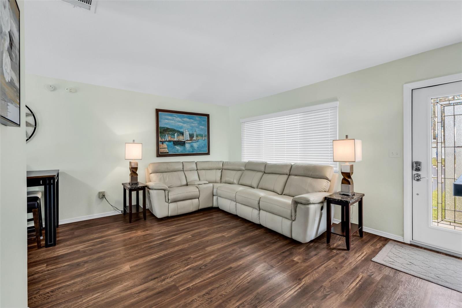 Image 7 of 32 For 8391 Pickwick Road