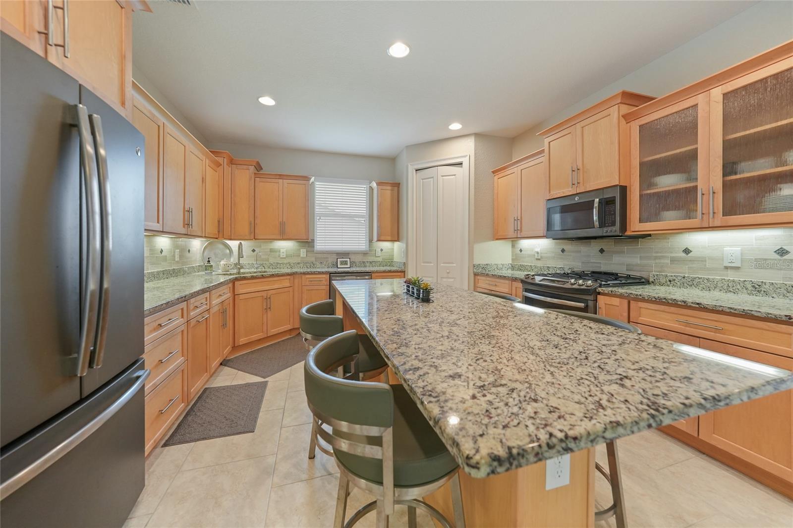 Image 17 of 60 For 3829 Bordeaux Drive