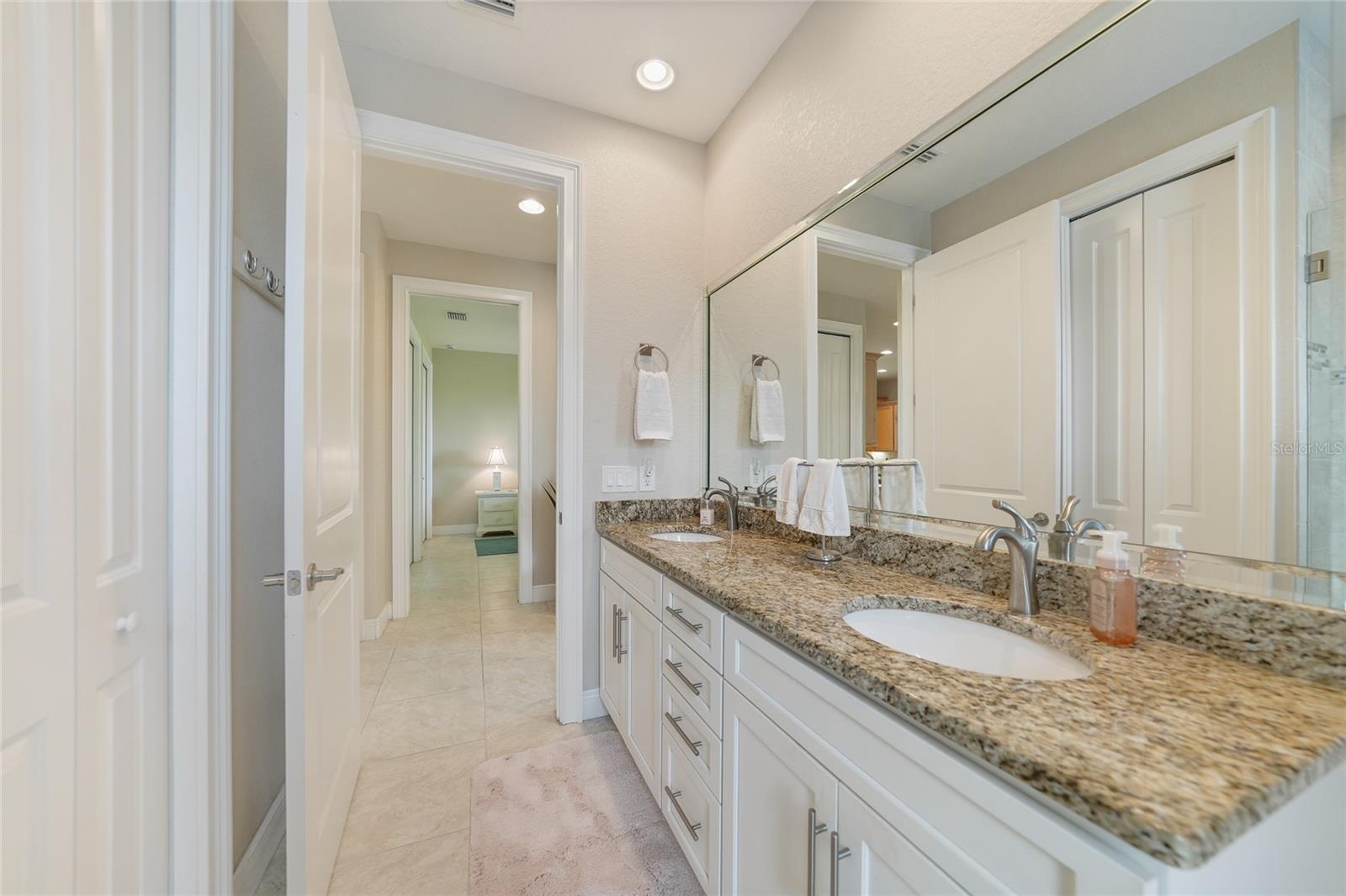 Image 33 of 60 For 3829 Bordeaux Drive