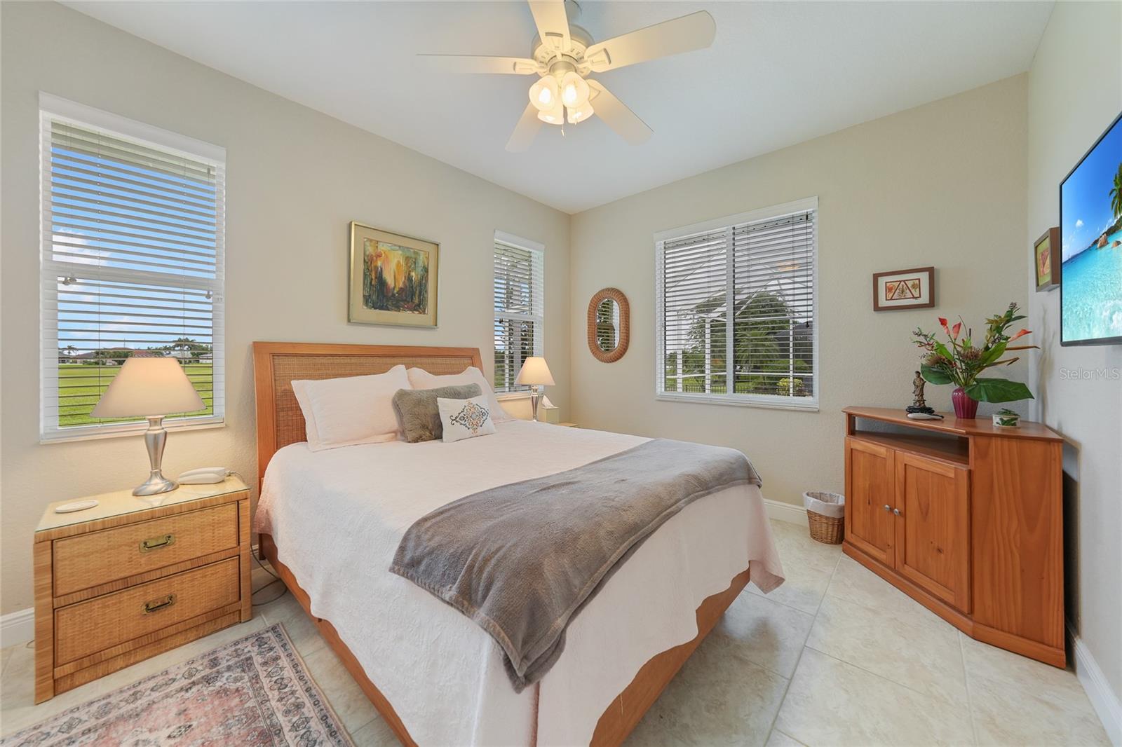 Image 34 of 60 For 3829 Bordeaux Drive