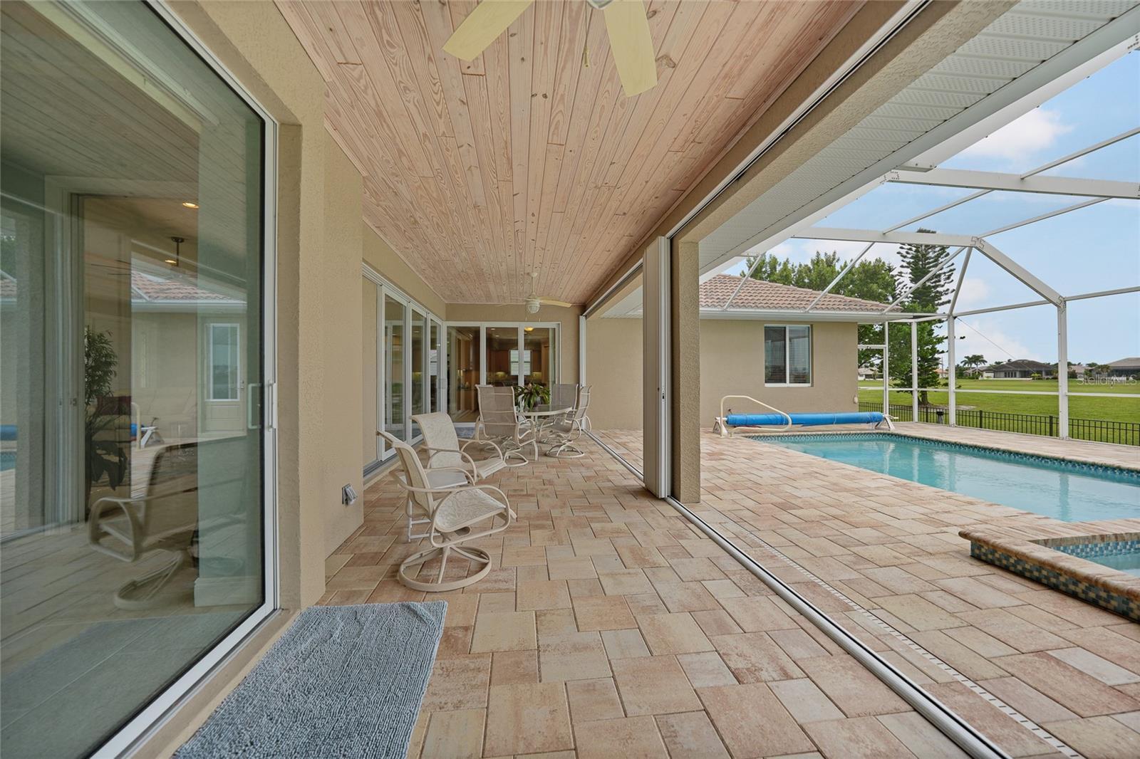 Image 37 of 60 For 3829 Bordeaux Drive