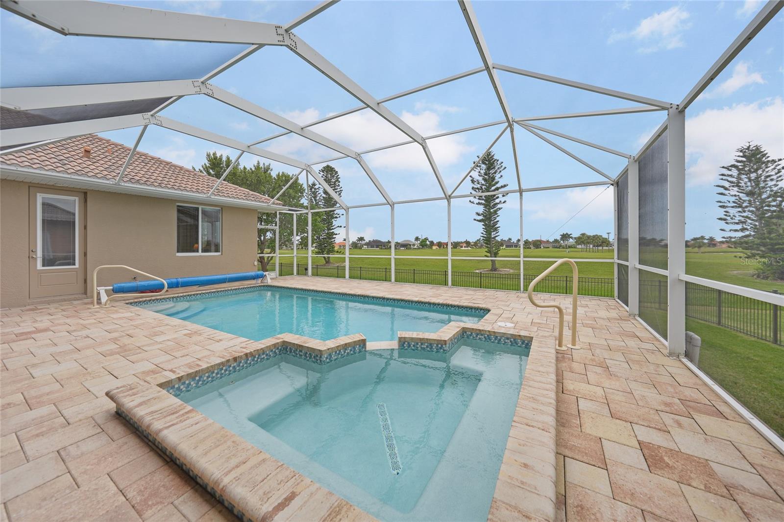 Image 38 of 60 For 3829 Bordeaux Drive