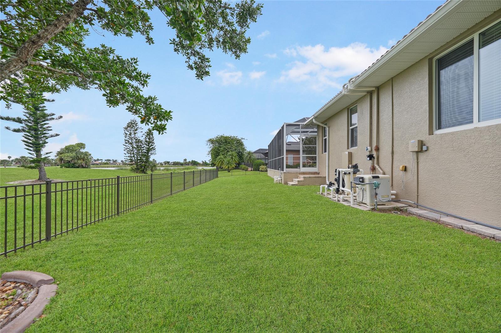 Image 43 of 60 For 3829 Bordeaux Drive