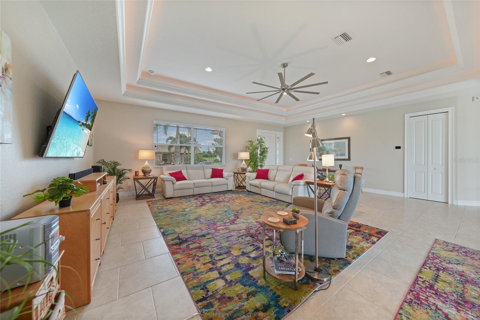 Image 6 of 60 For 3829 Bordeaux Drive