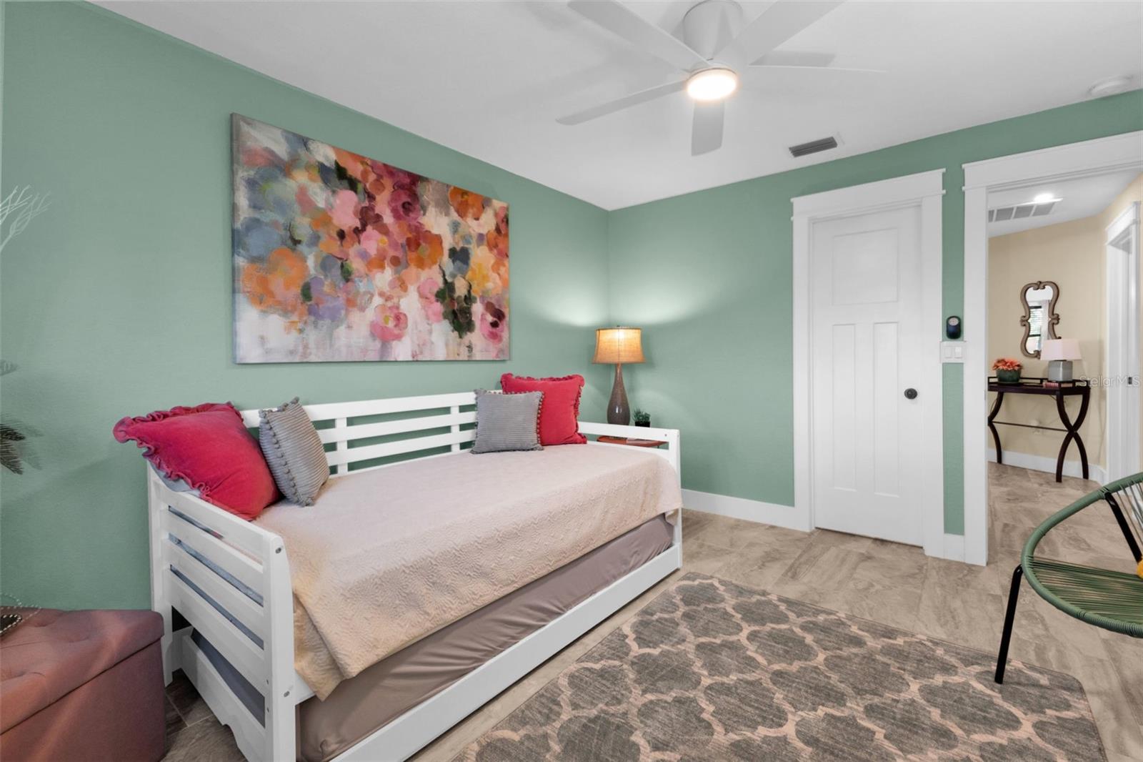 Image 39 of 64 For 2913 Ryan Boulevard