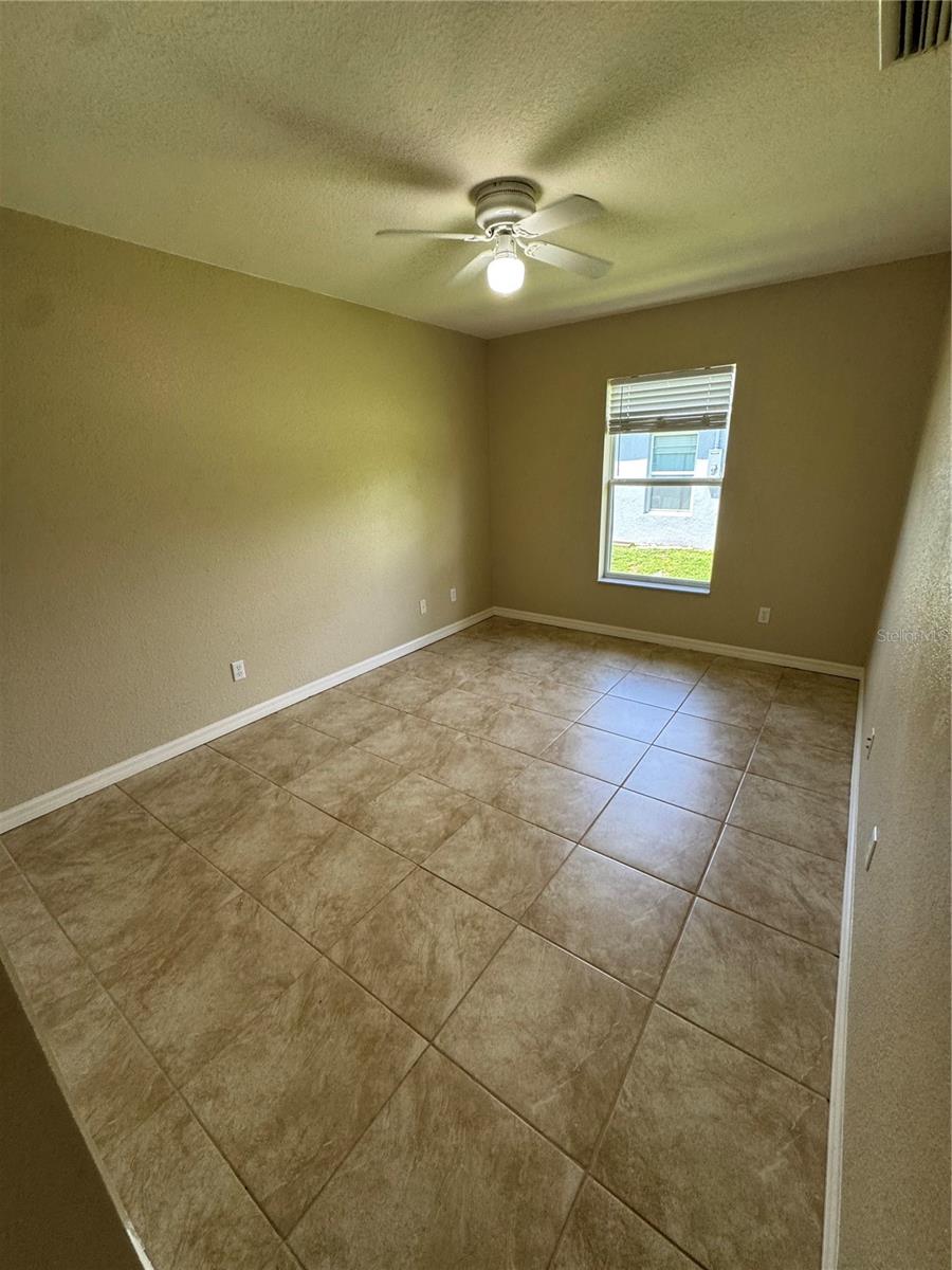 Image 11 of 20 For 10194 Tramore Avenue B
