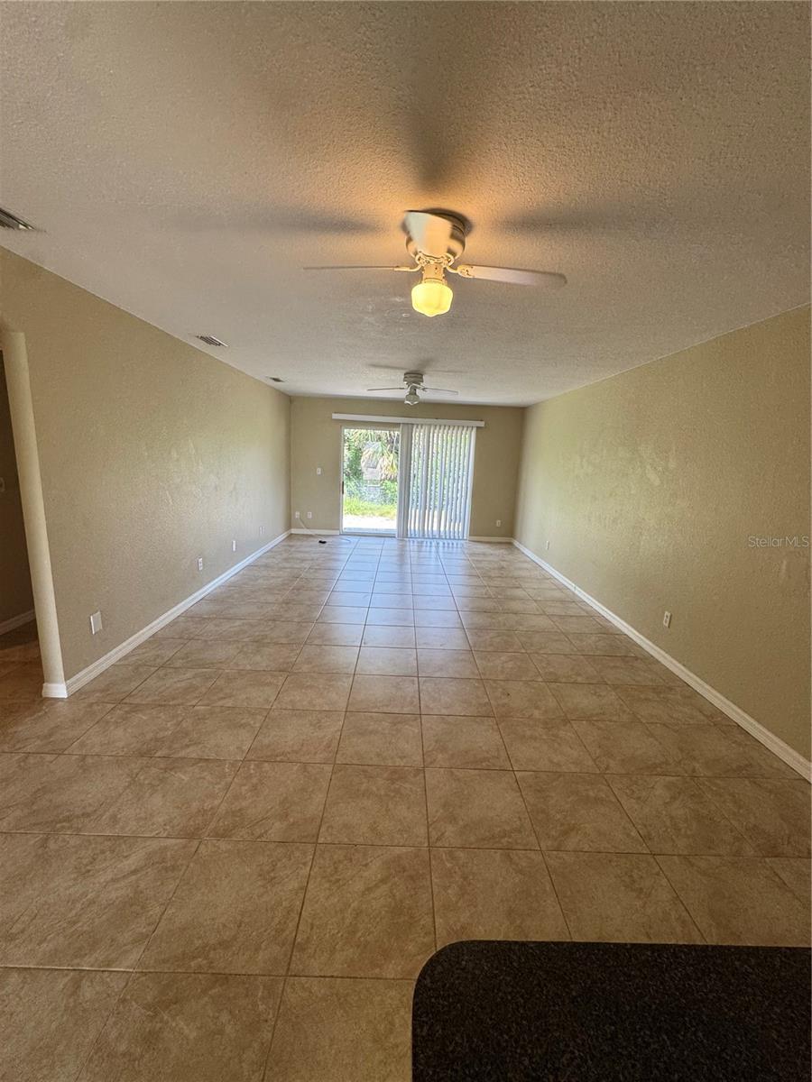 Image 9 of 20 For 10194 Tramore Avenue B