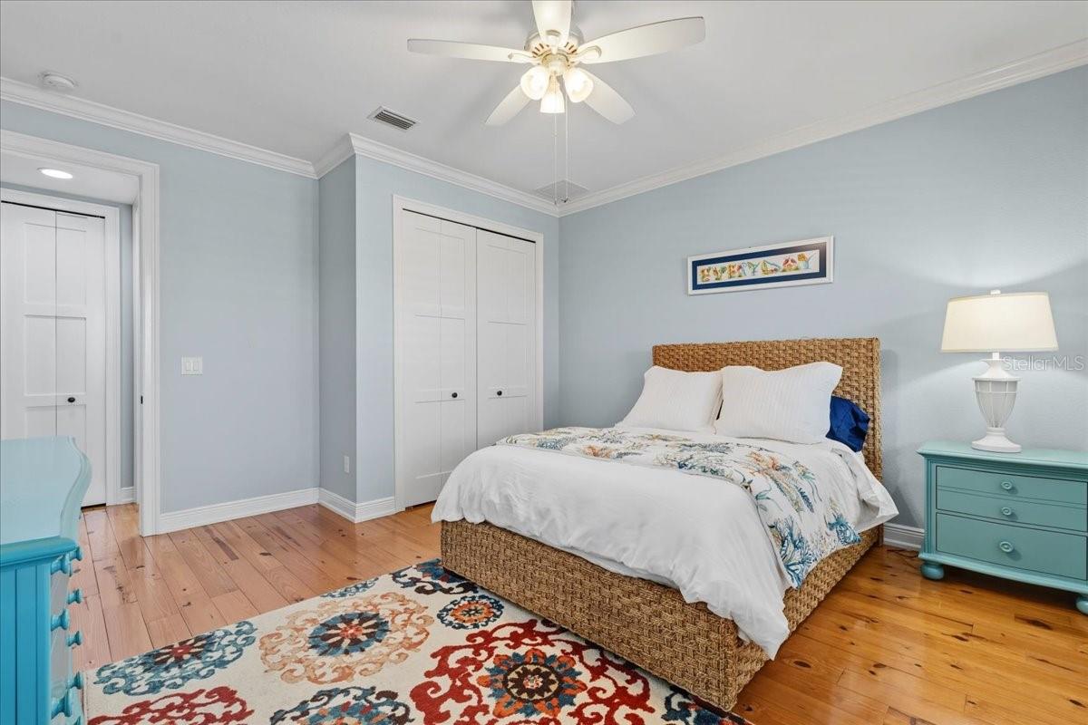 Image 36 of 67 For 24572 Rio Villa Lakes Circle