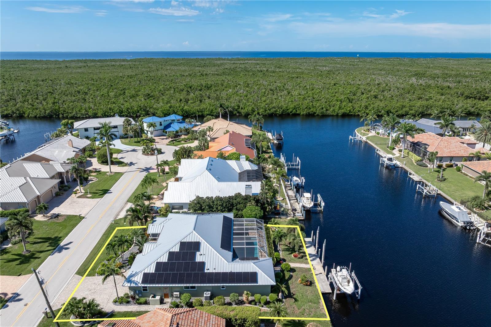 Image 12 of 63 For 5058 La Costa Island Court