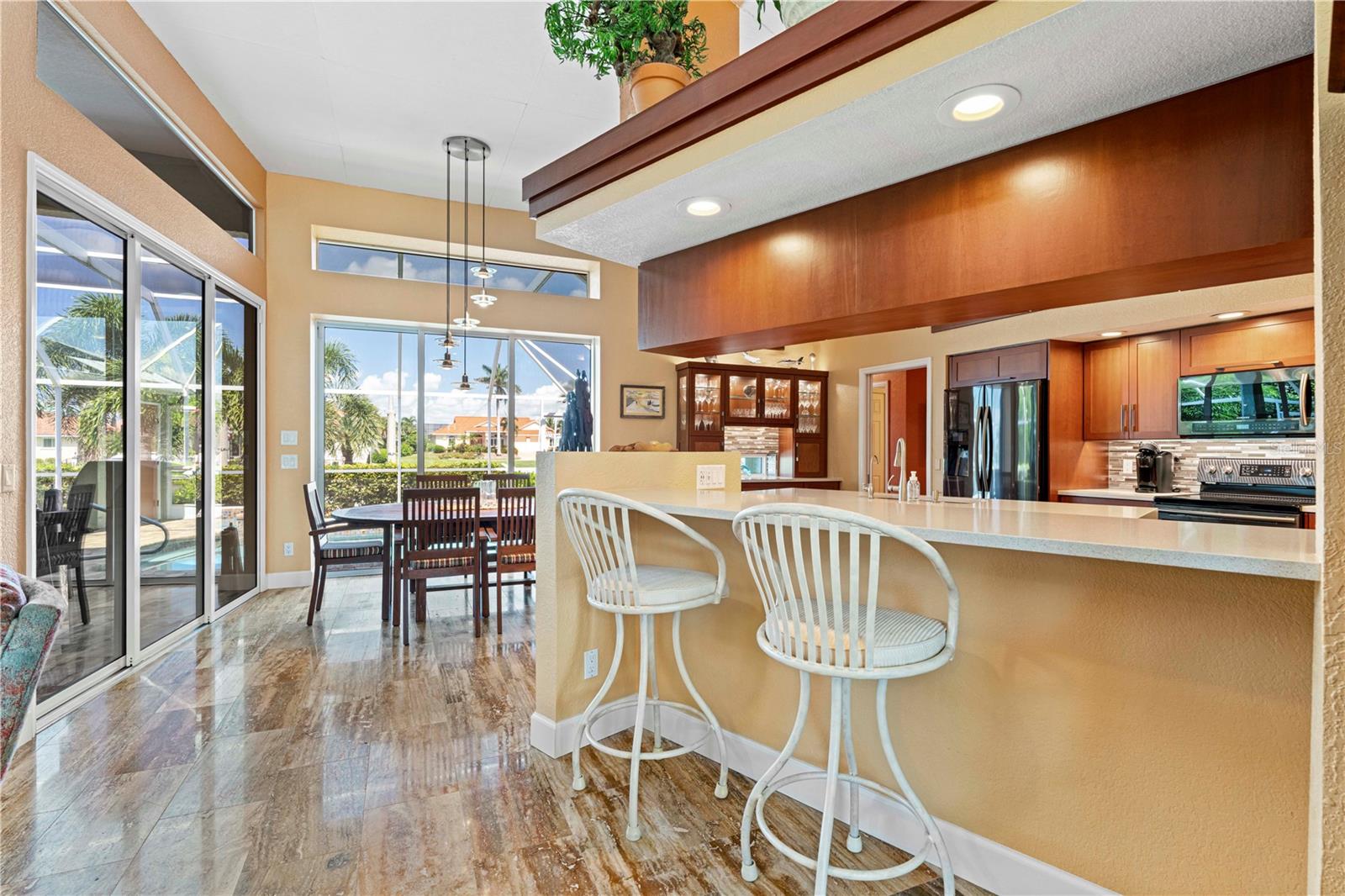 Image 25 of 63 For 5058 La Costa Island Court