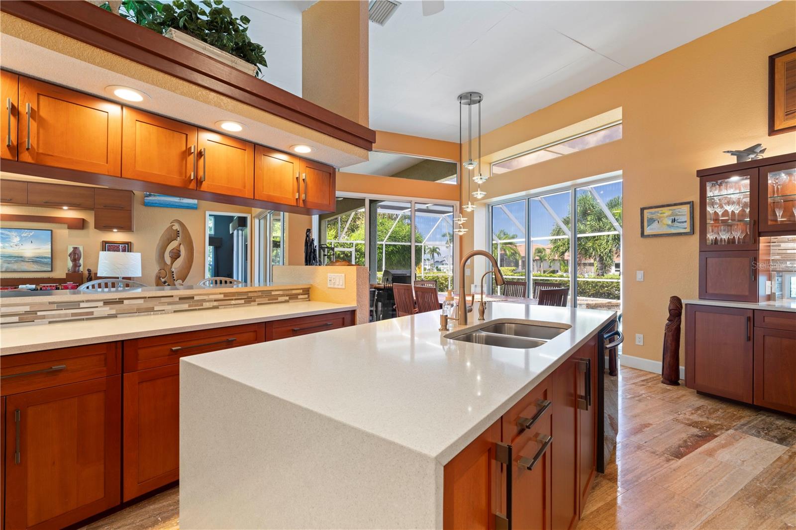 Image 27 of 63 For 5058 La Costa Island Court