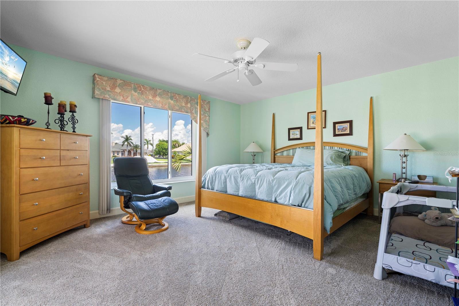 Image 39 of 63 For 5058 La Costa Island Court