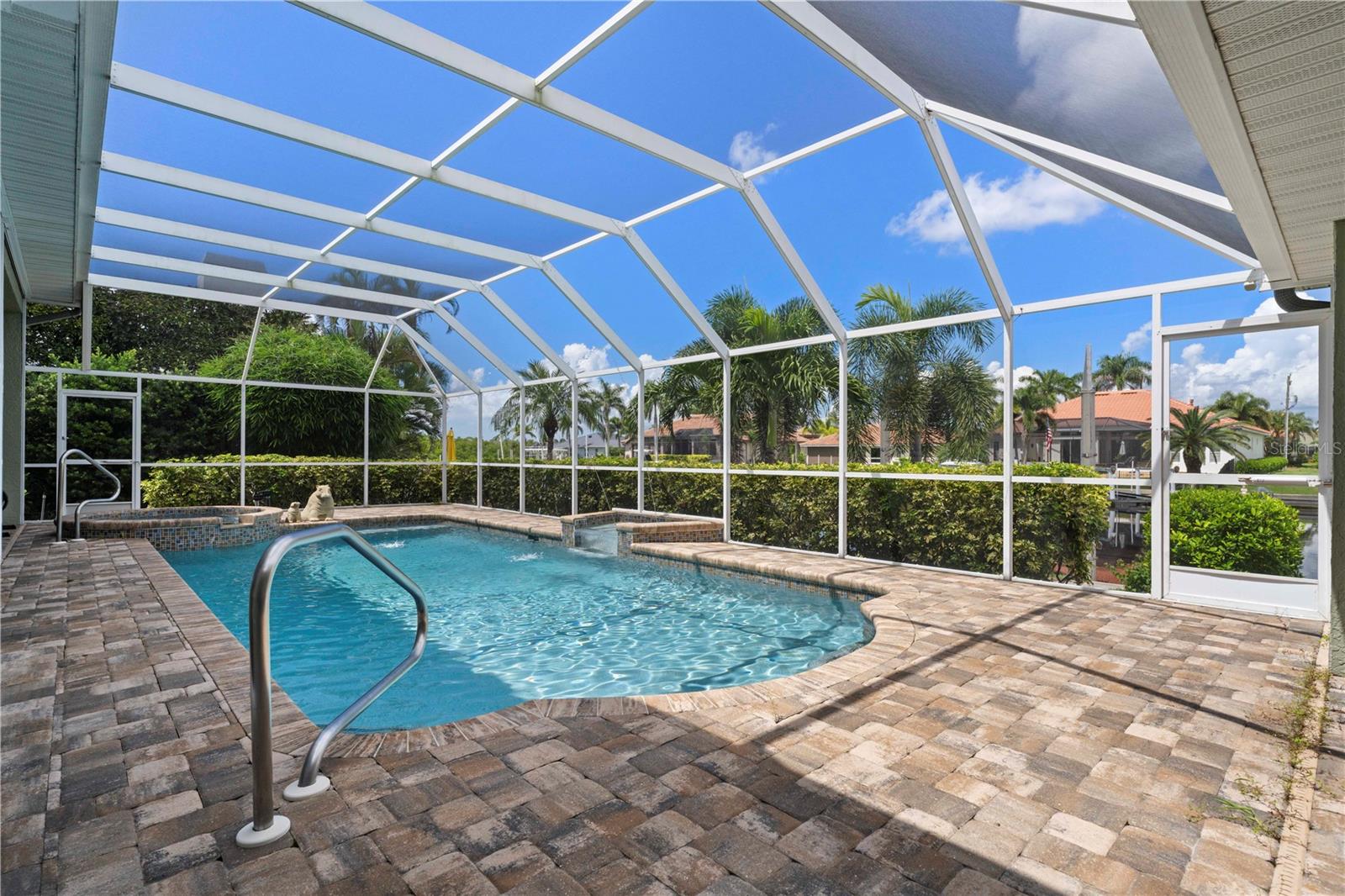 Image 6 of 63 For 5058 La Costa Island Court