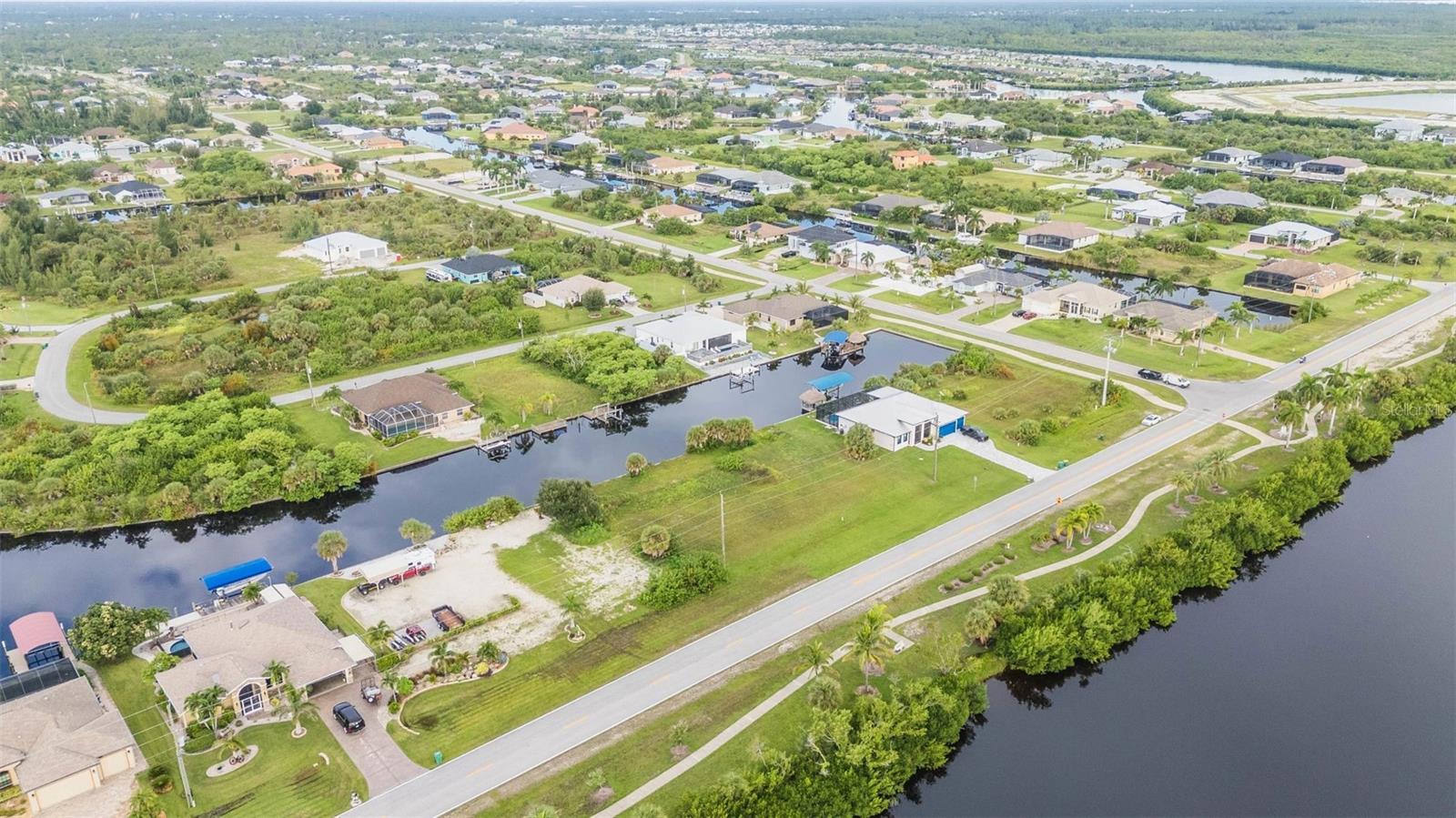 Image 15 of 17 For 8853 St Paul Drive