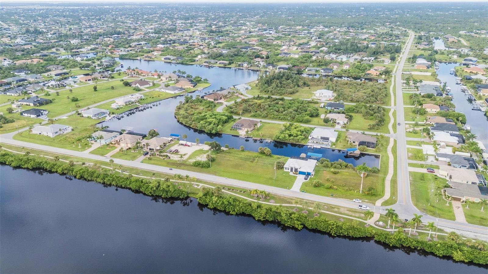 Image 7 of 17 For 8853 St Paul Drive