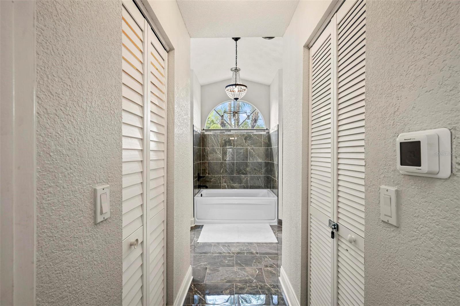 Listing photo id 24 for 25688 Deep Creek Boulevard