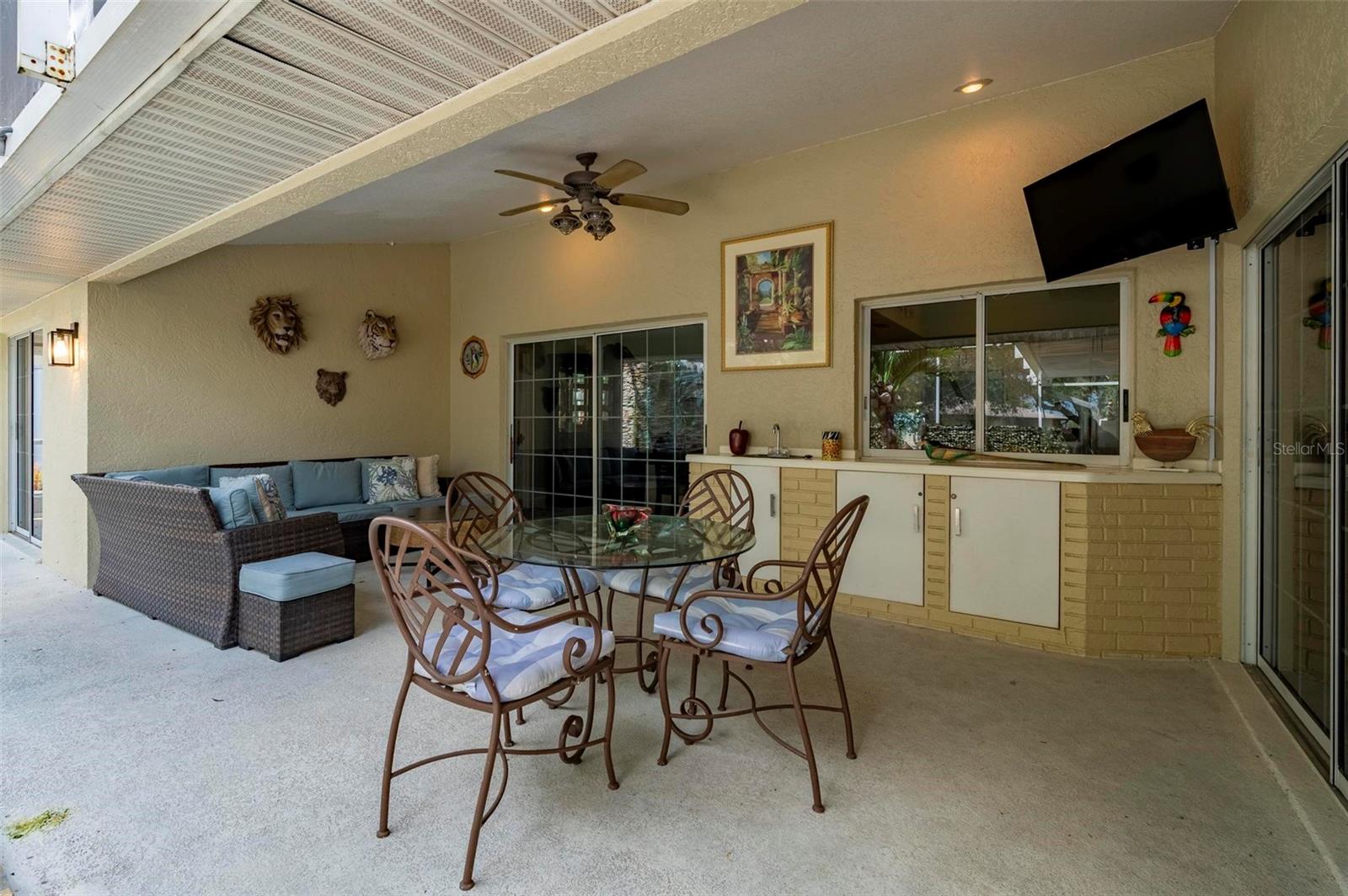 Listing photo id 39 for 25688 Deep Creek Boulevard