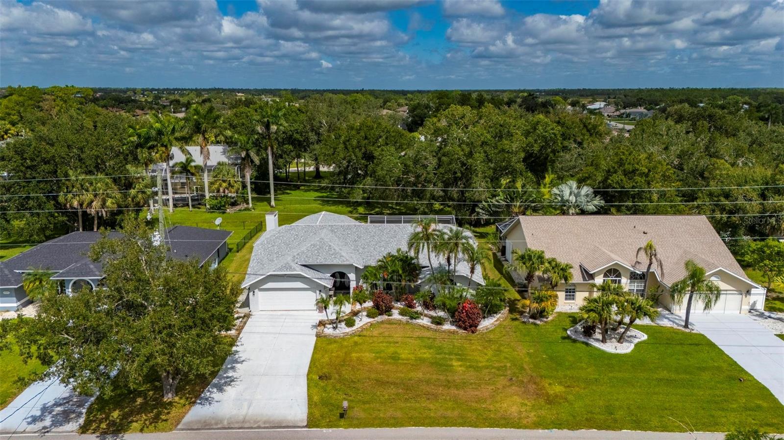 Listing photo id 56 for 25688 Deep Creek Boulevard