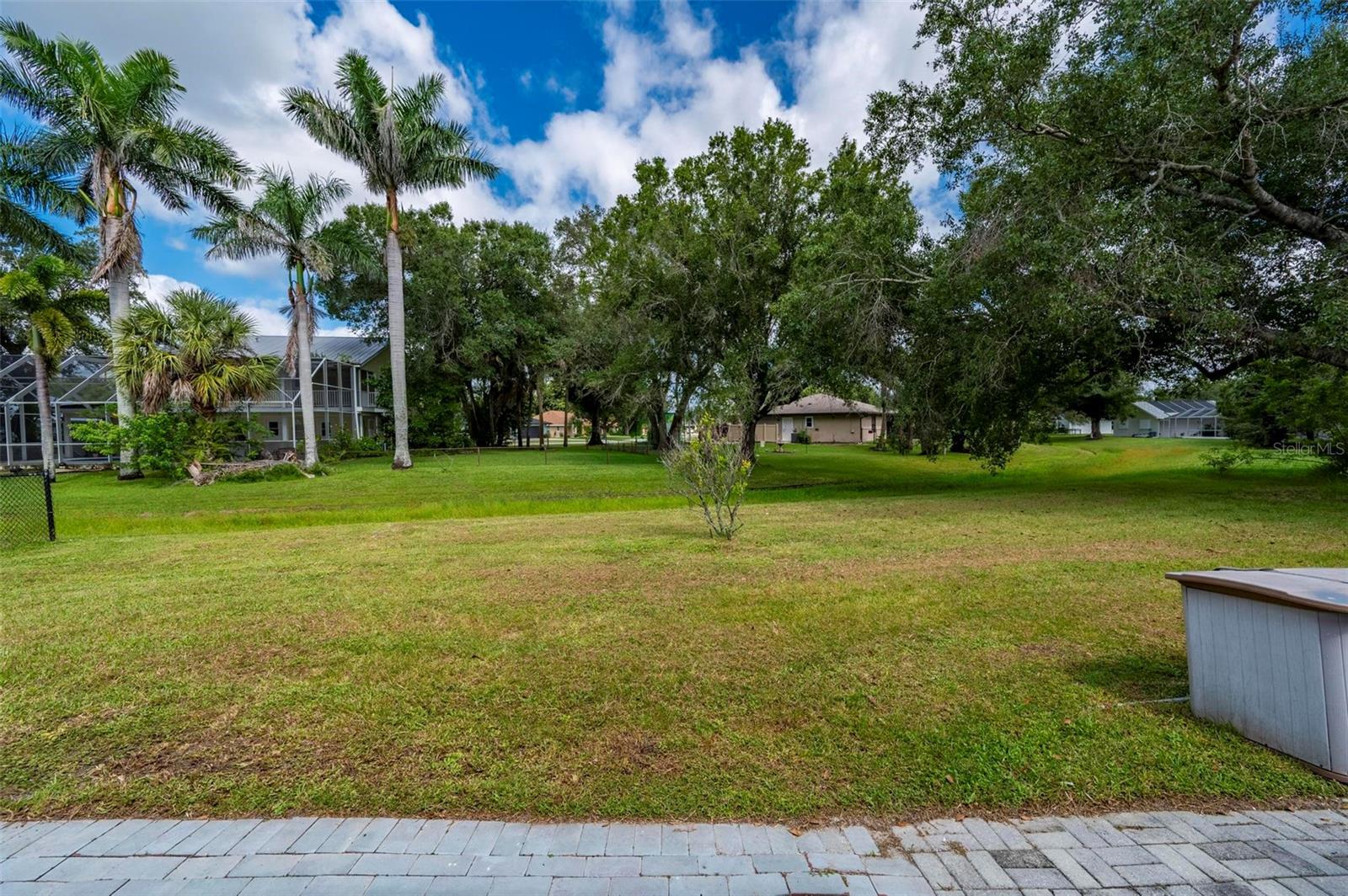 Listing photo id 57 for 25688 Deep Creek Boulevard