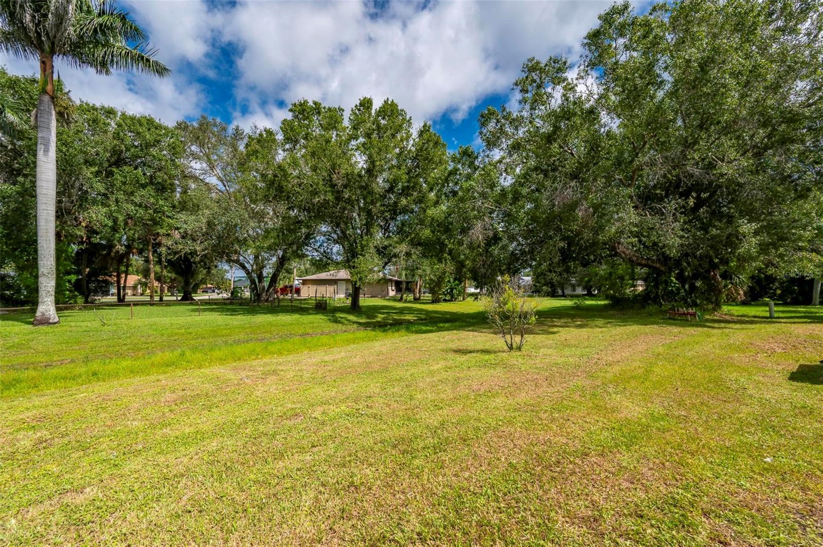 Listing photo id 58 for 25688 Deep Creek Boulevard