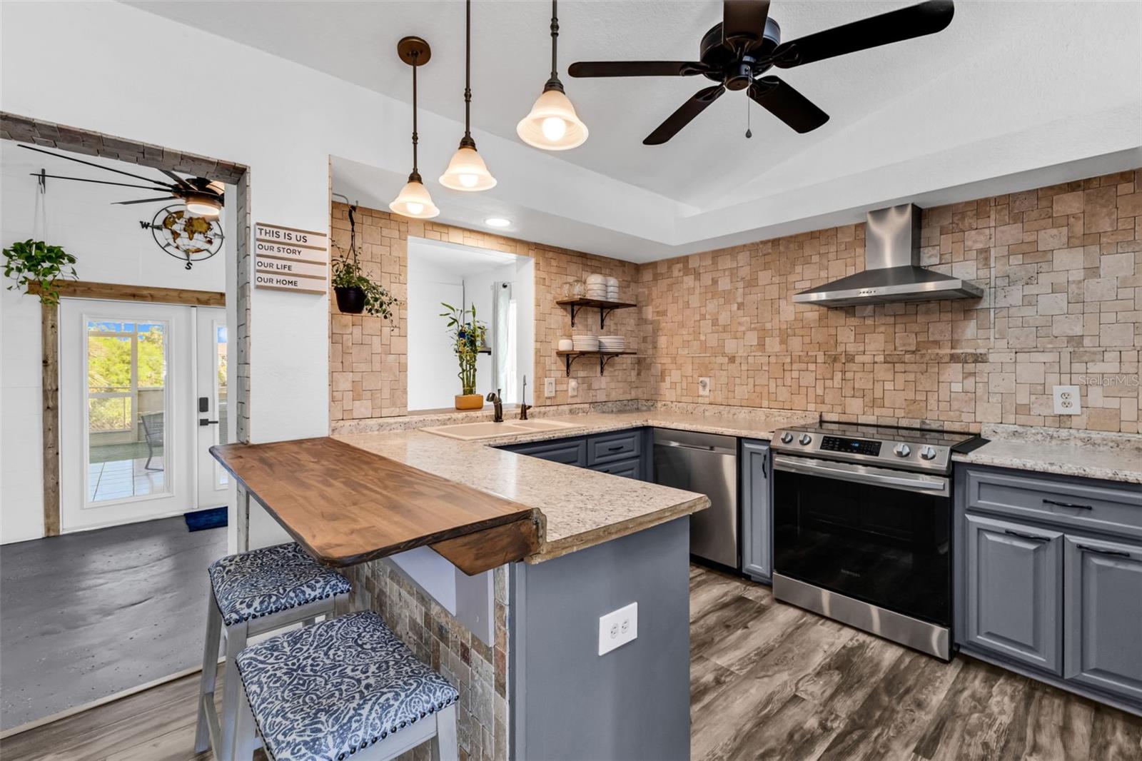 Image 12 of 71 For 3295 Brooklyn Ave