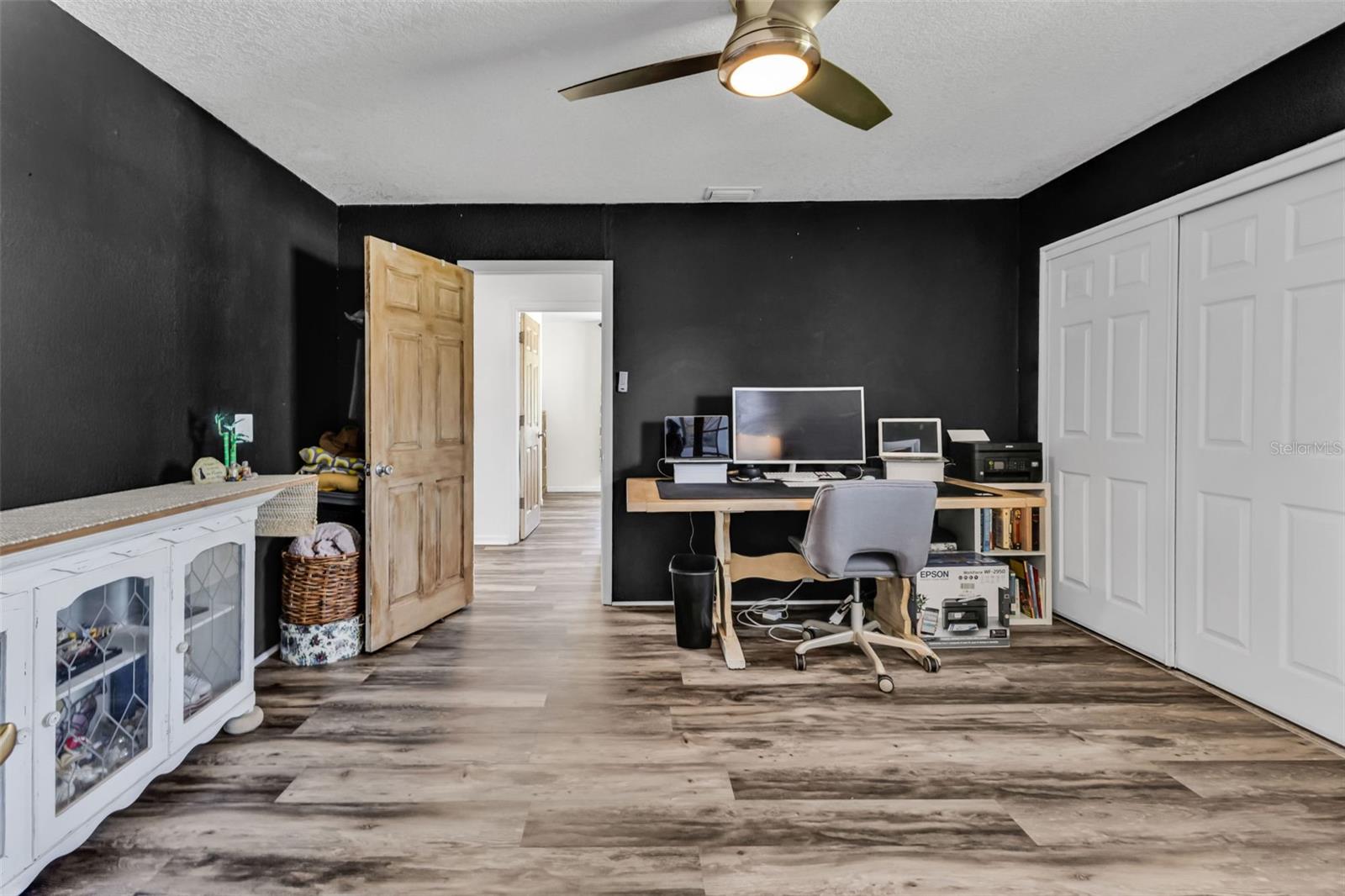 Image 4 of 71 For 3295 Brooklyn Ave