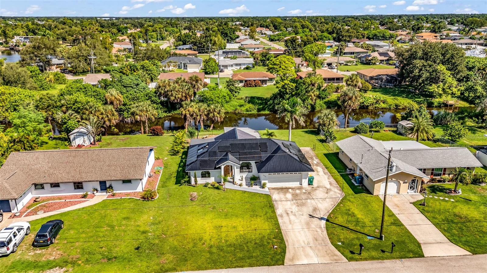 Image 47 of 71 For 3295 Brooklyn Ave