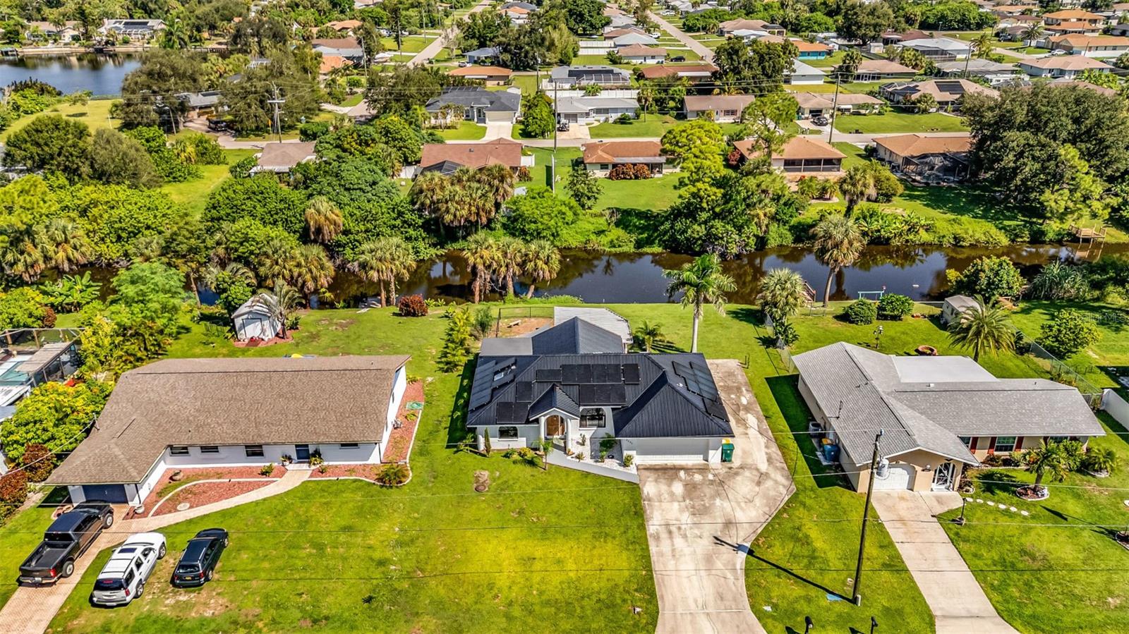 Image 49 of 71 For 3295 Brooklyn Ave