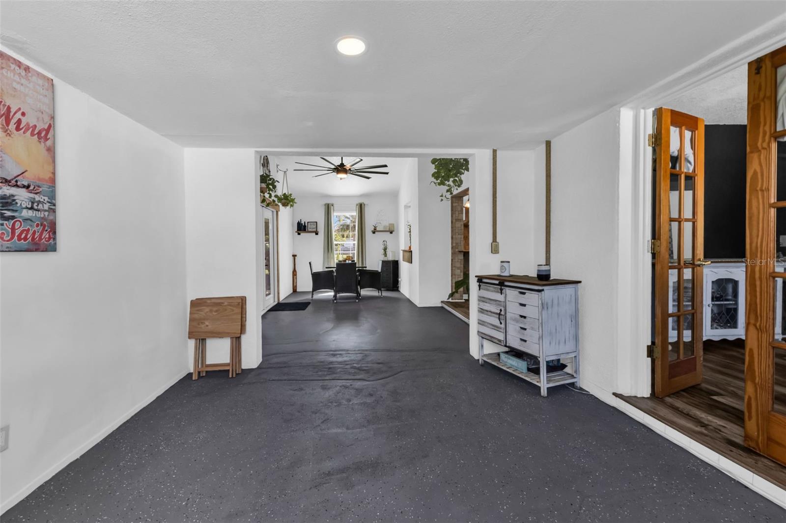 Image 5 of 71 For 3295 Brooklyn Ave