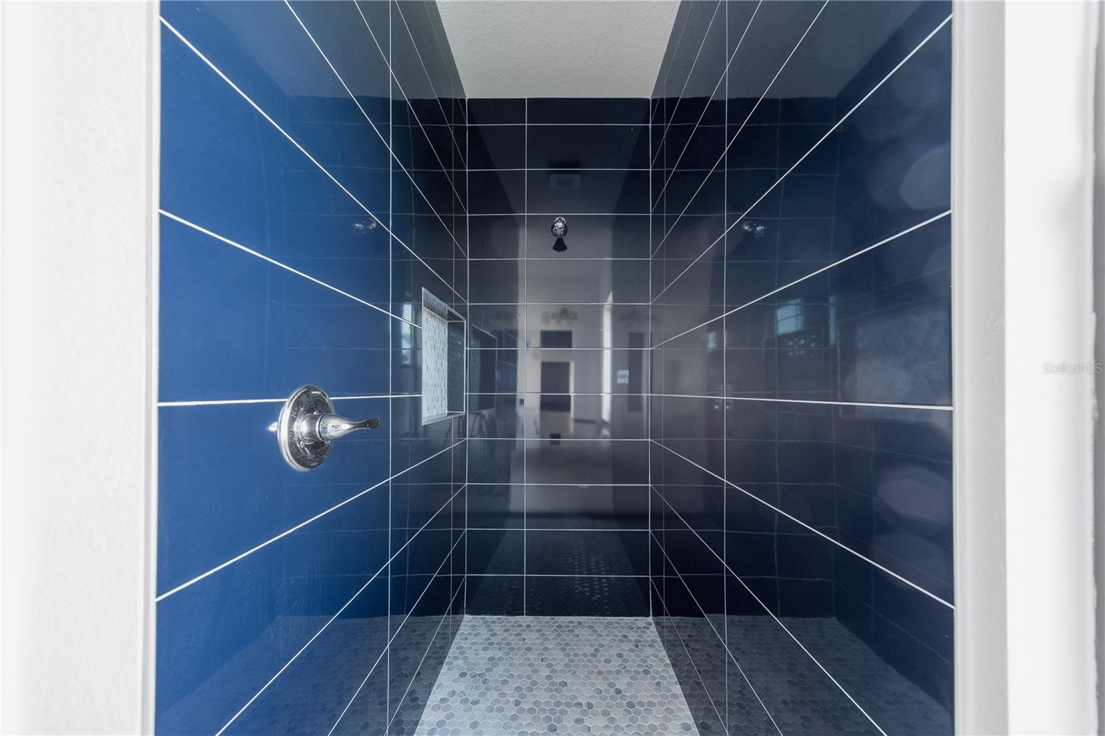 Image 23 of 34 For 15089 Aldama Circle