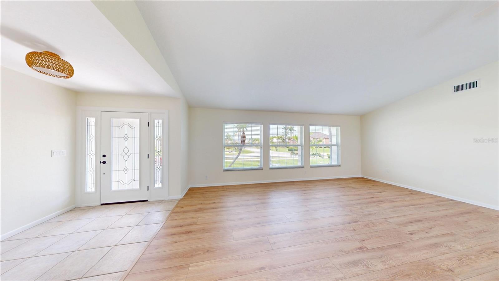 Image 10 of 44 For 745 Monaco Drive