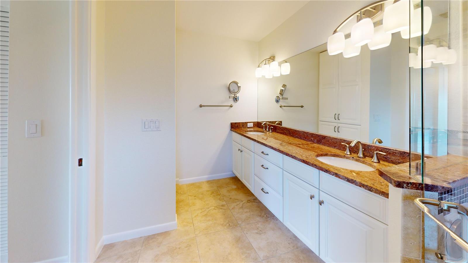 Image 32 of 44 For 745 Monaco Drive