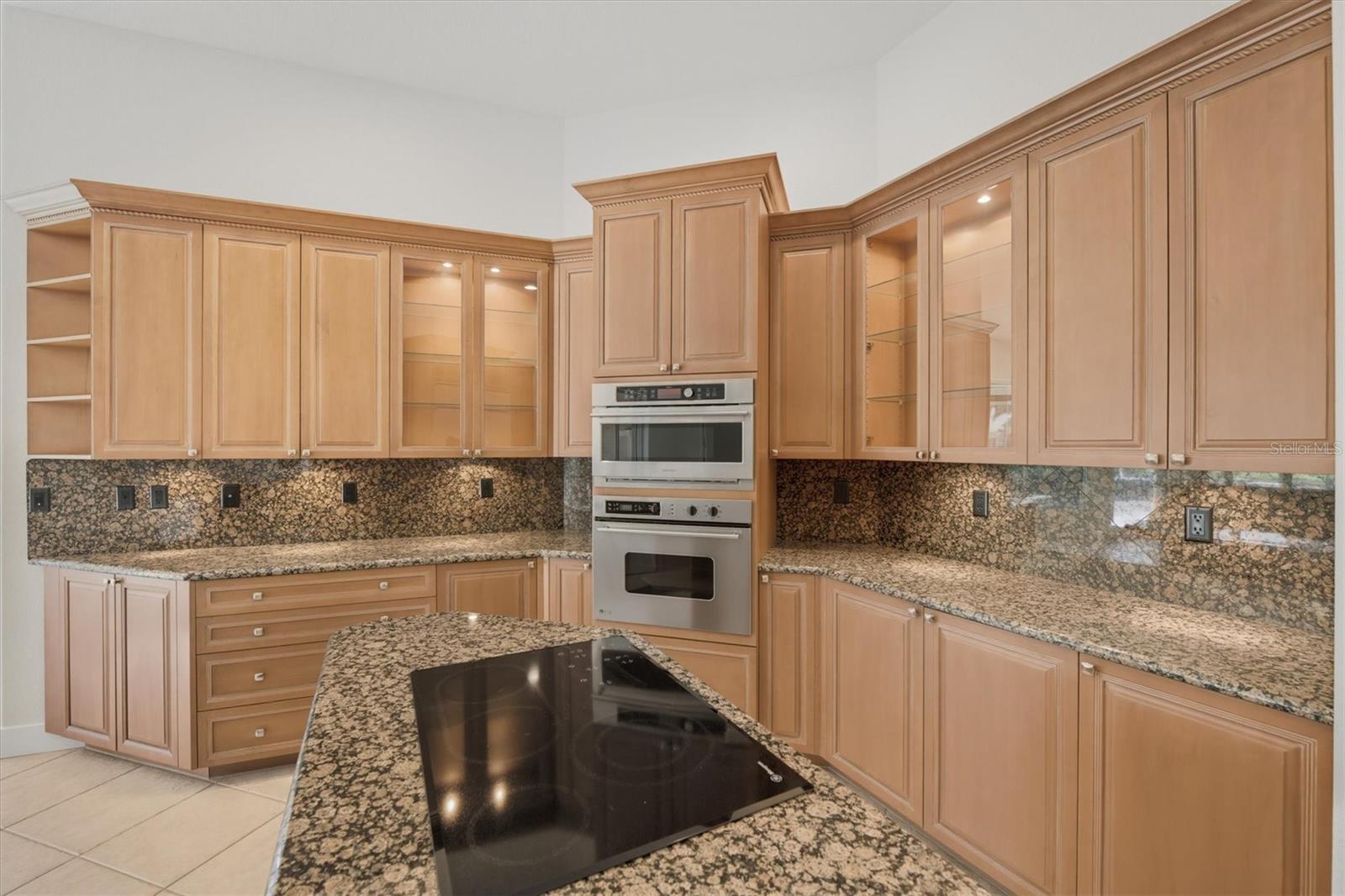 Image 34 of 87 For 1700 Los Alamos Drive