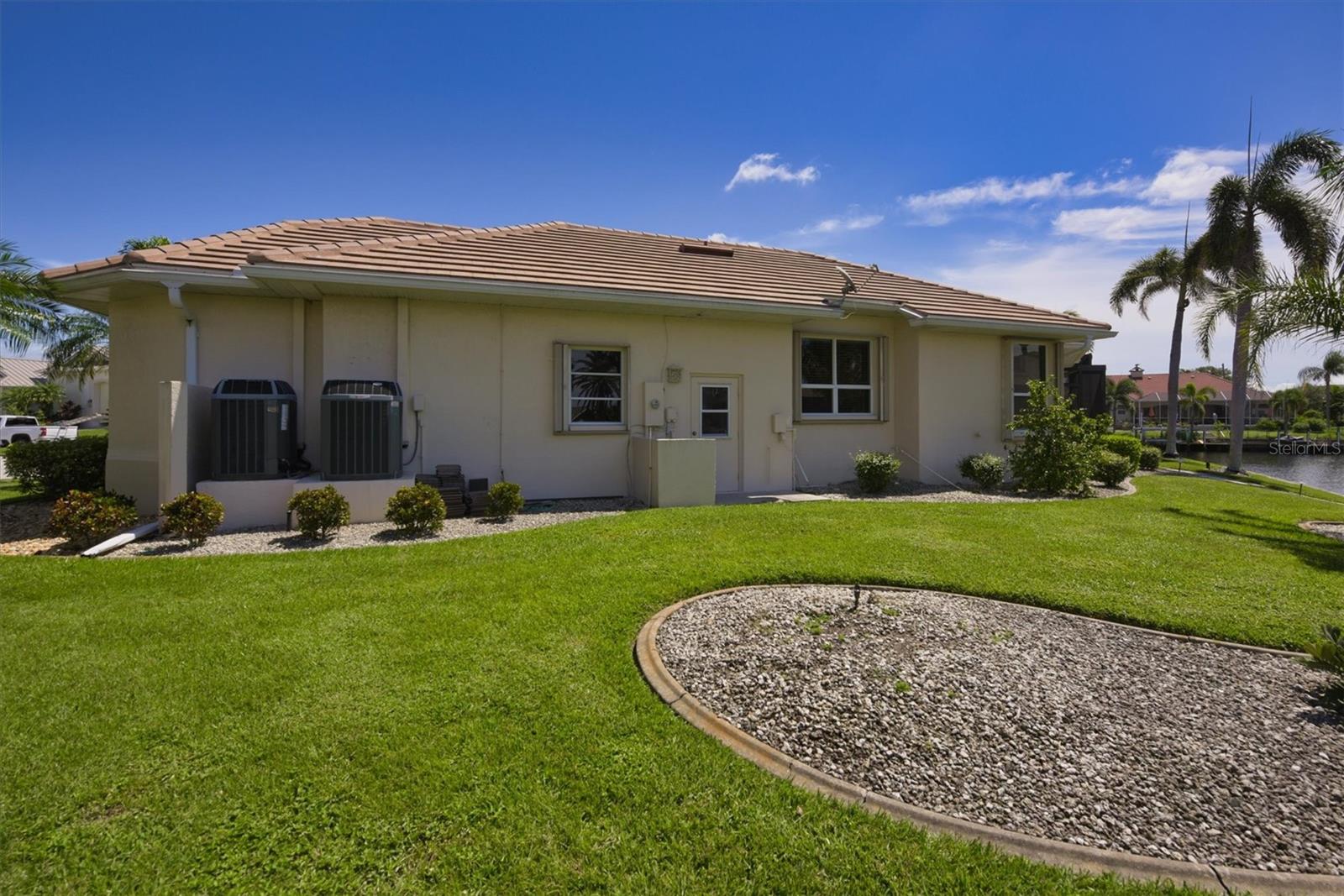 Image 75 of 87 For 1700 Los Alamos Drive