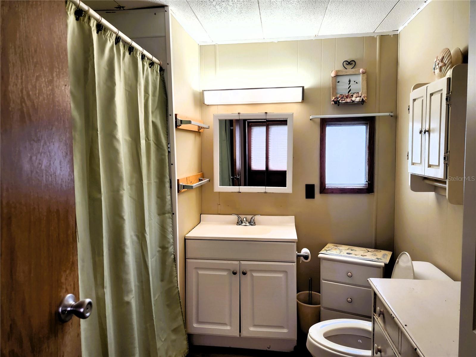 Image 13 of 18 For 5524 Holiday Park Boulevard