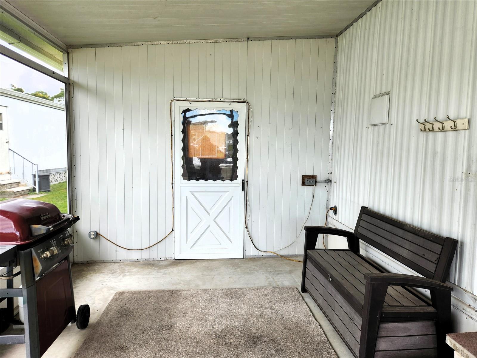 Image 2 of 18 For 5524 Holiday Park Boulevard