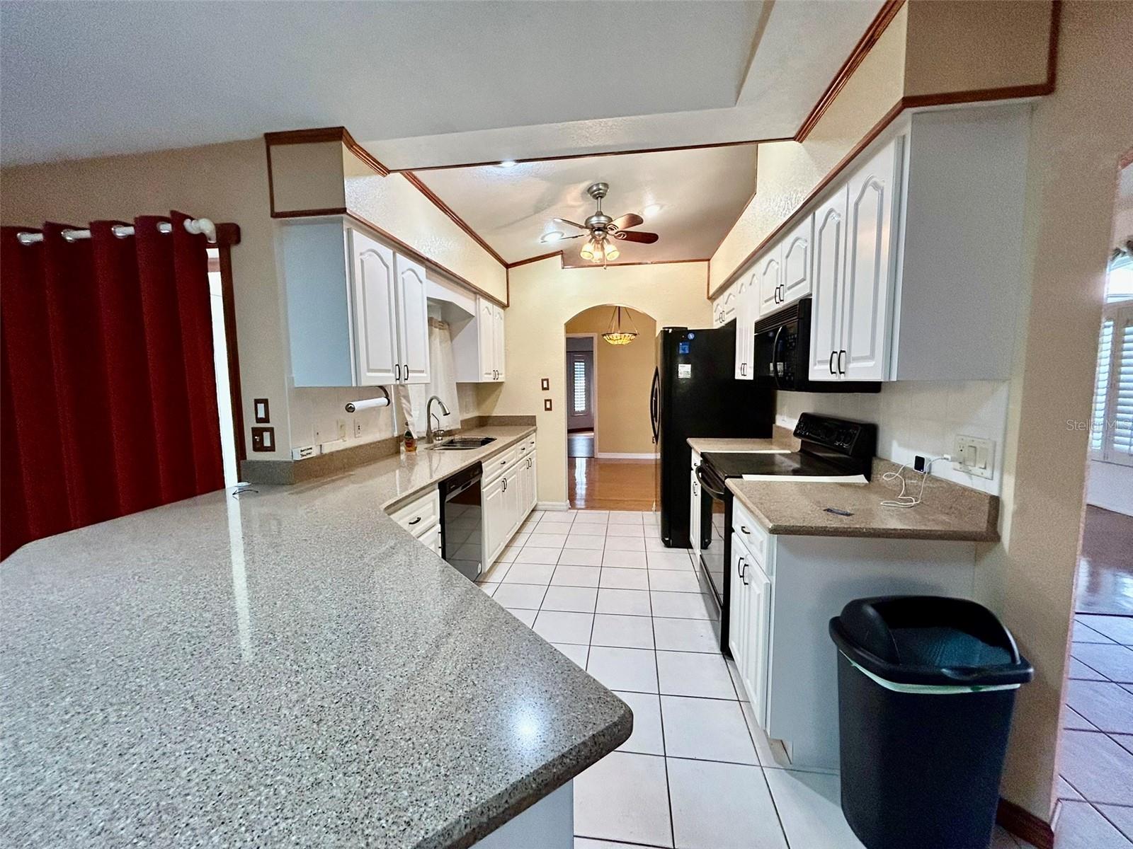 Image 4 of 26 For 25145 Mercedes Drive