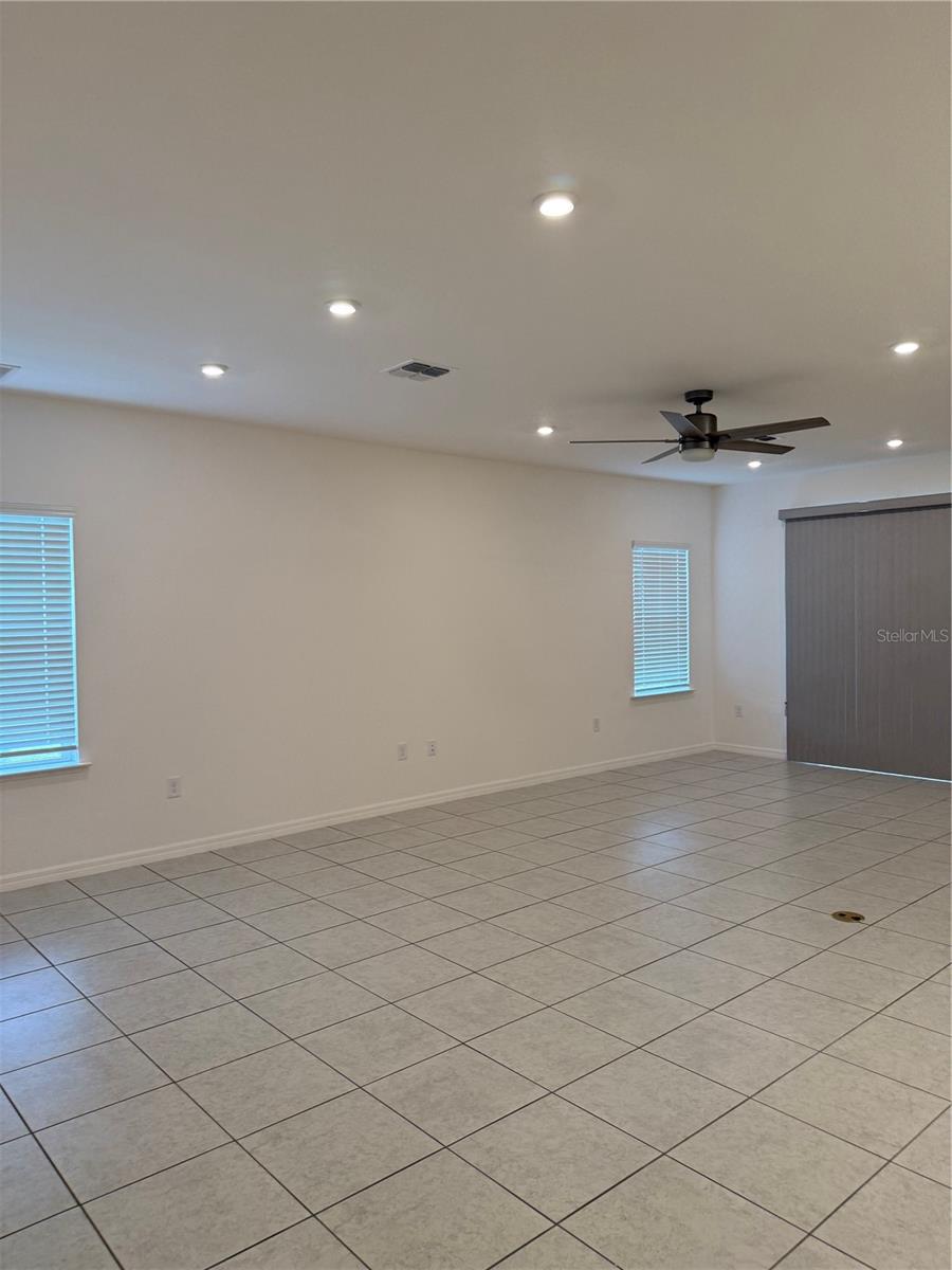 Image 8 of 26 For 408 Bahia Grande Avenue