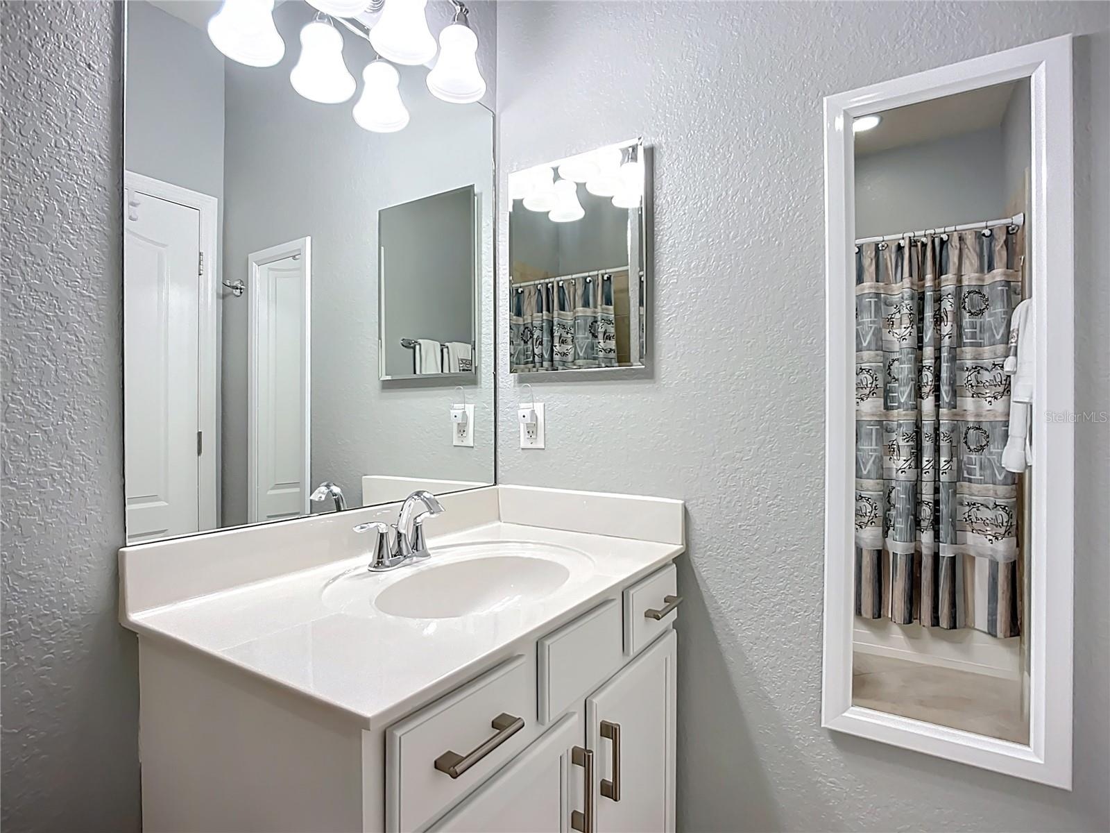 Image 28 of 60 For 6198 Grand Cypress Boulevard