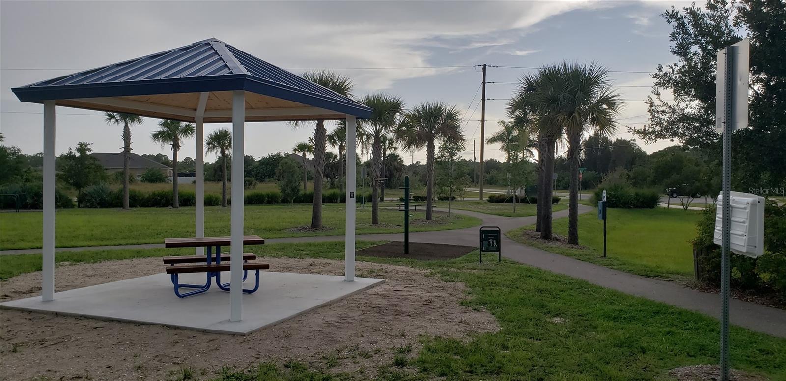 Image 27 of 35 For 9365 St Paul Drive