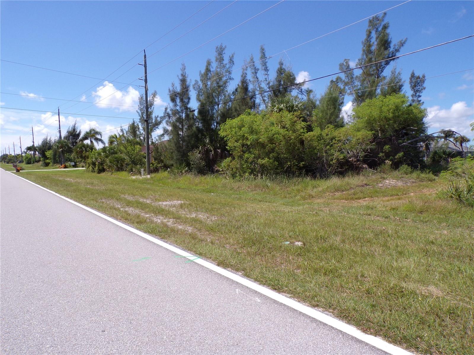 Image 4 of 35 For 9365 St Paul Drive