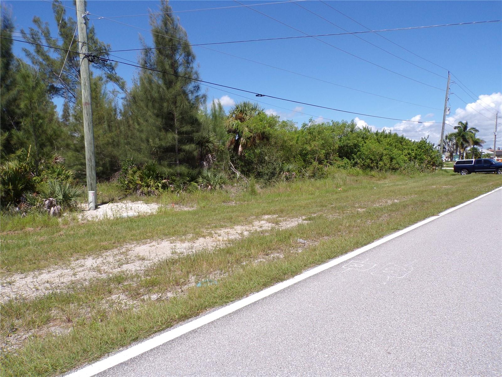 Image 7 of 35 For 9365 St Paul Drive