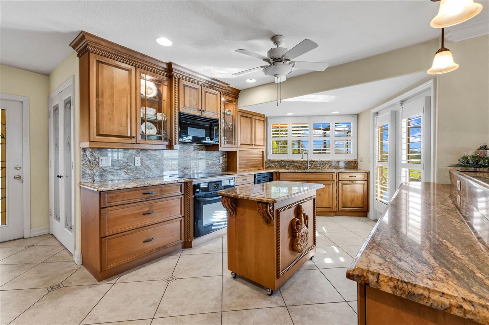 Image 14 of 66 For 3736 Bordeaux Drive