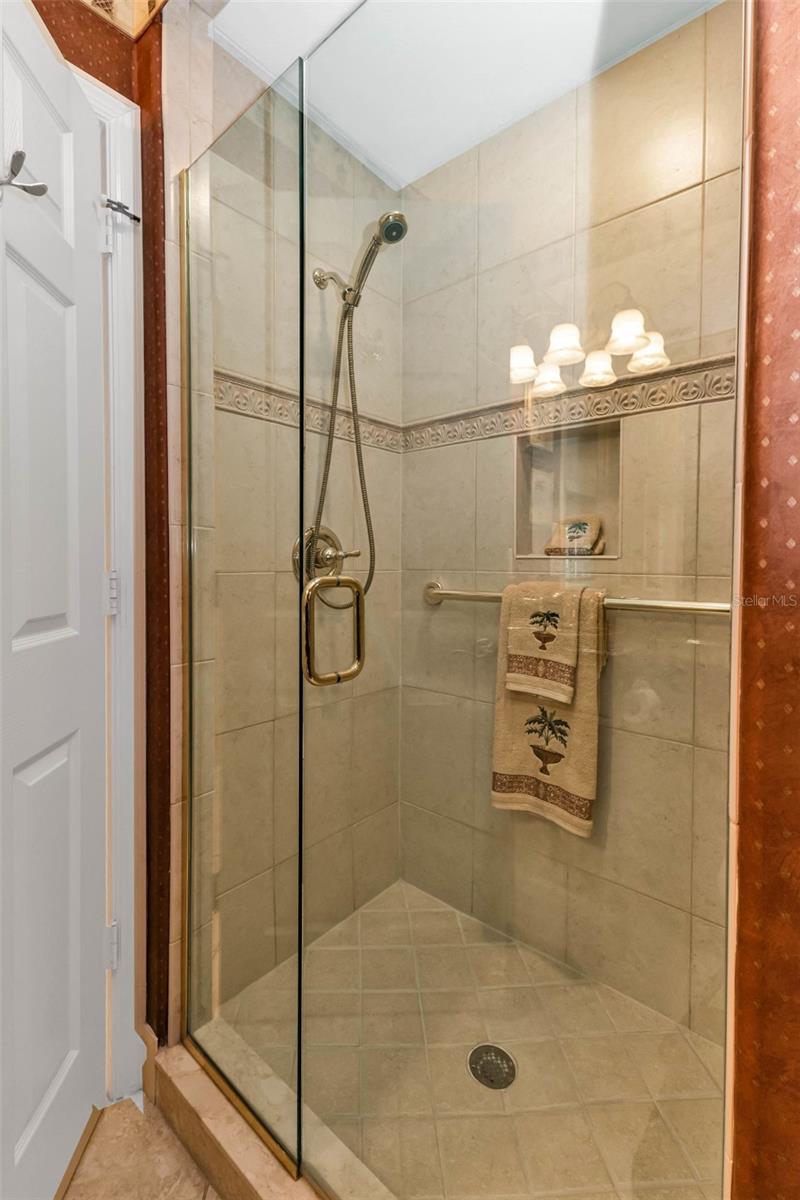 Image 31 of 66 For 3736 Bordeaux Drive