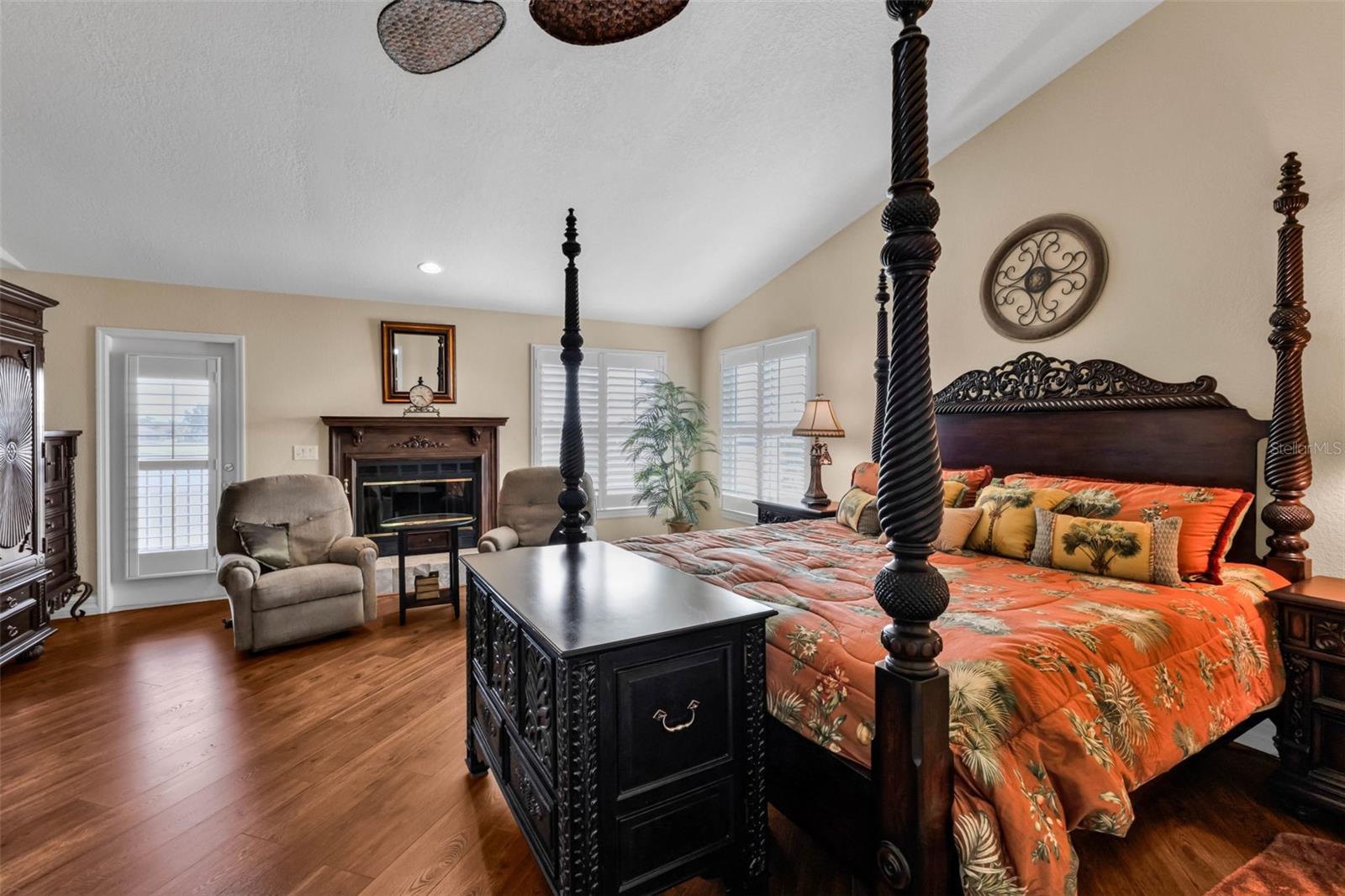 Image 36 of 66 For 3736 Bordeaux Drive