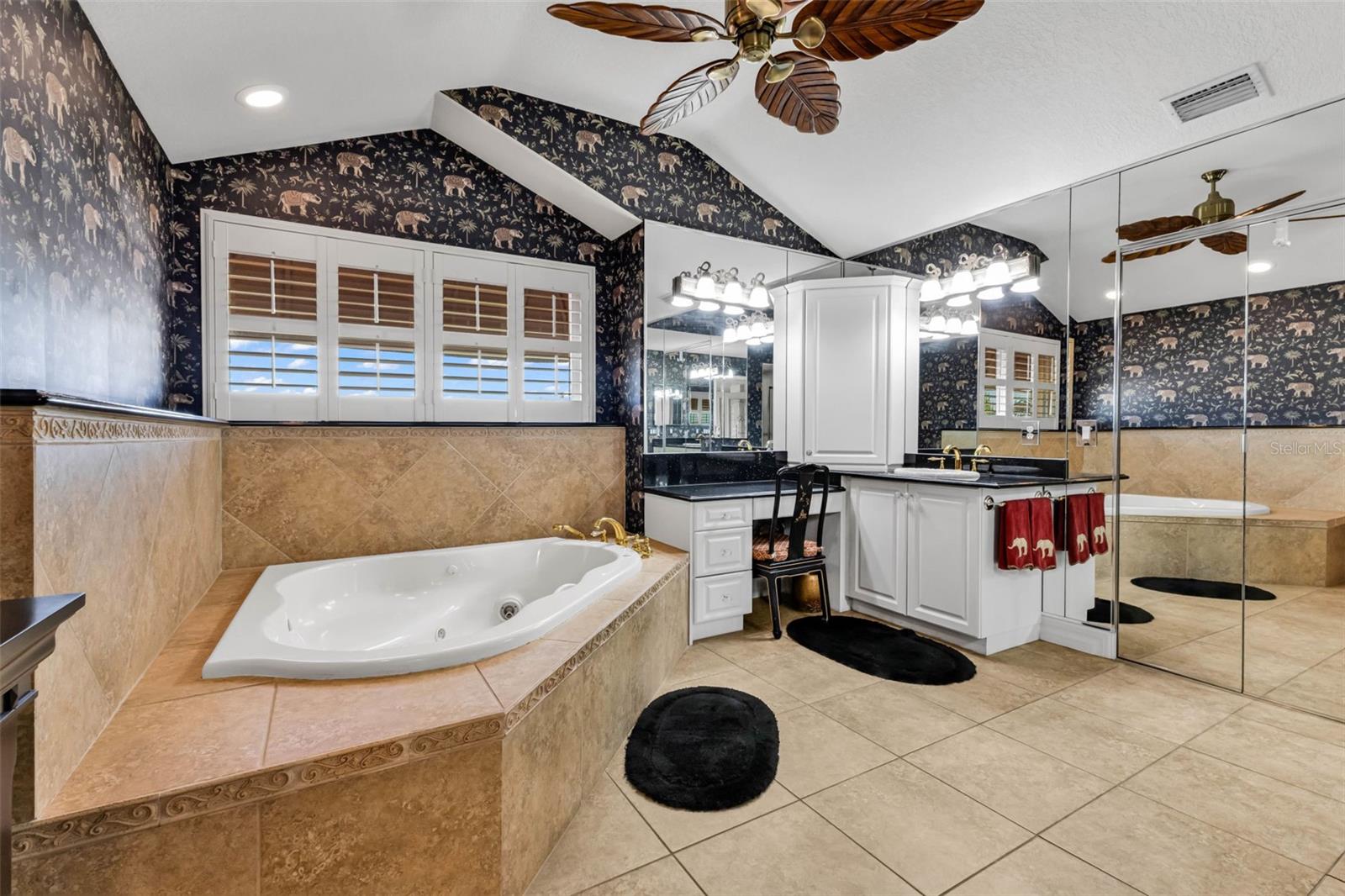 Image 43 of 66 For 3736 Bordeaux Drive