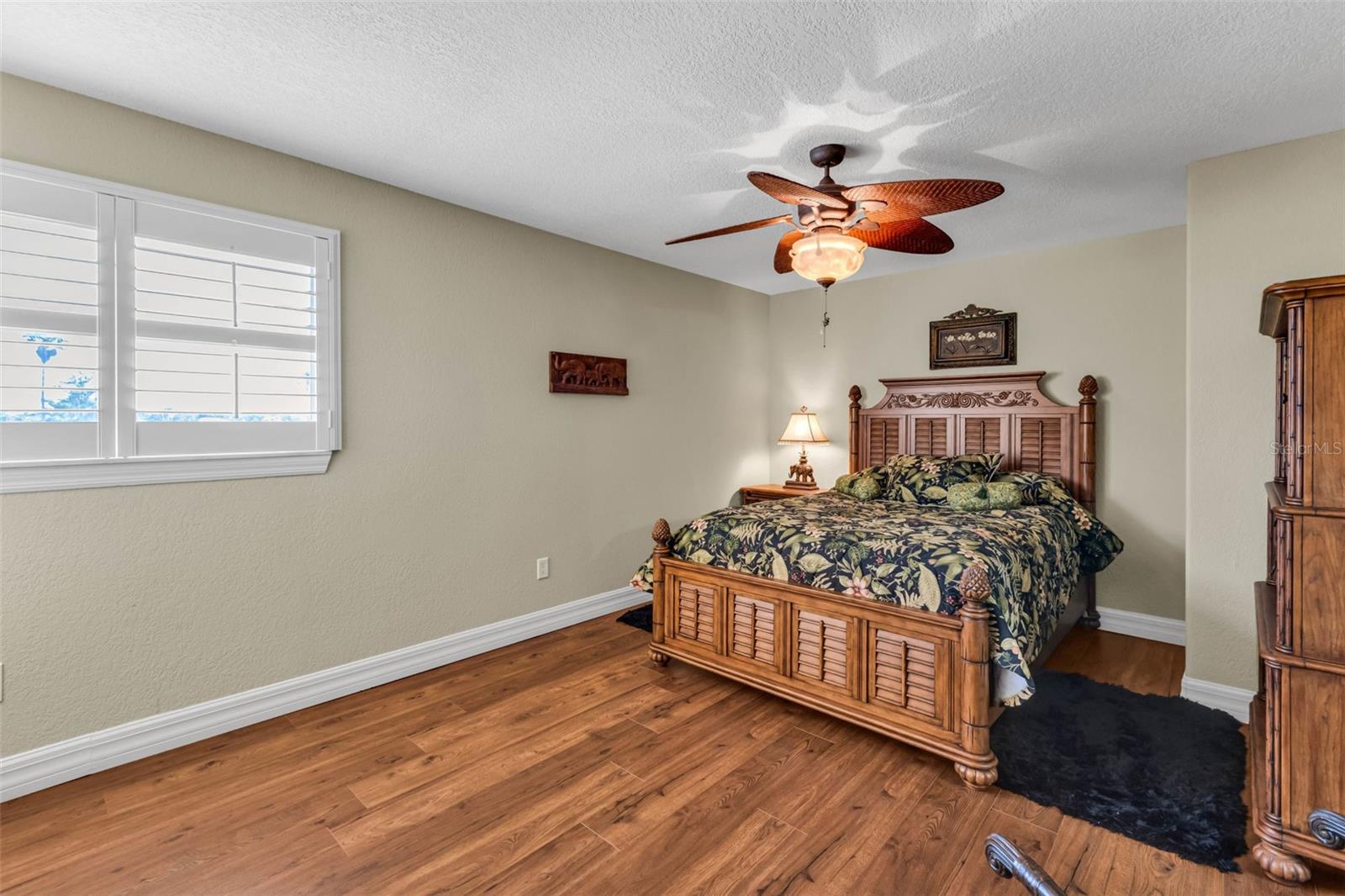 Image 45 of 66 For 3736 Bordeaux Drive