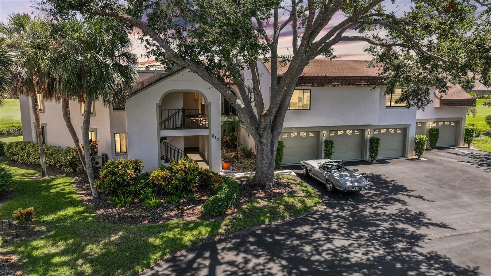 Image 28 of 40 For 812 Capri Isles Boulevard 117