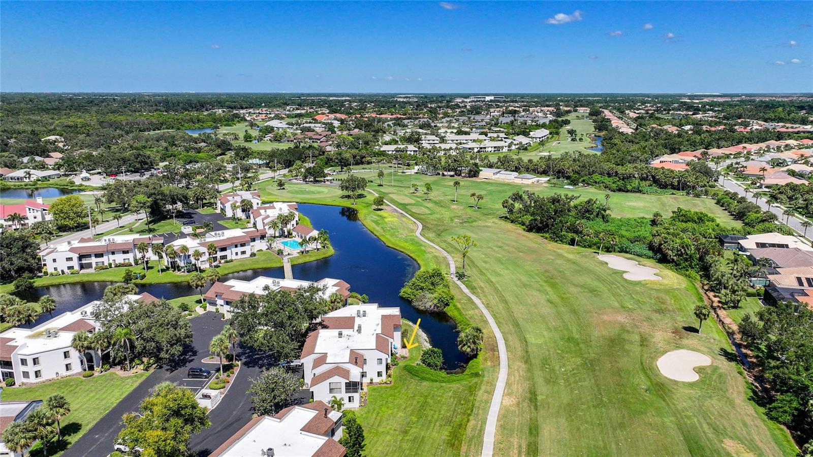 Image 33 of 40 For 812 Capri Isles Boulevard 117