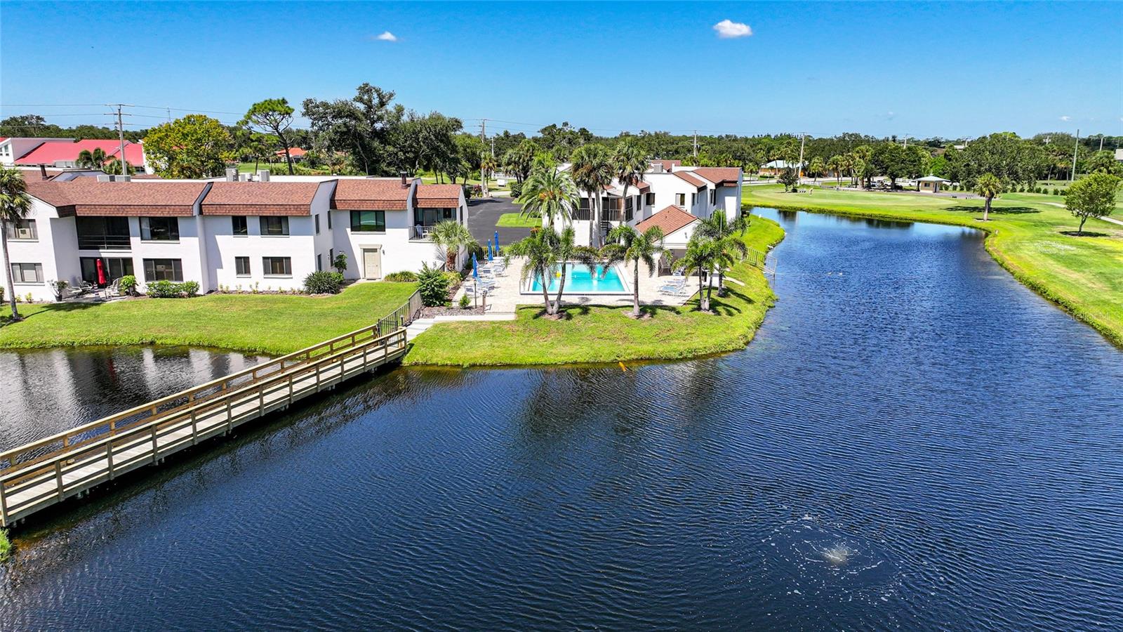 Image 35 of 40 For 812 Capri Isles Boulevard 117